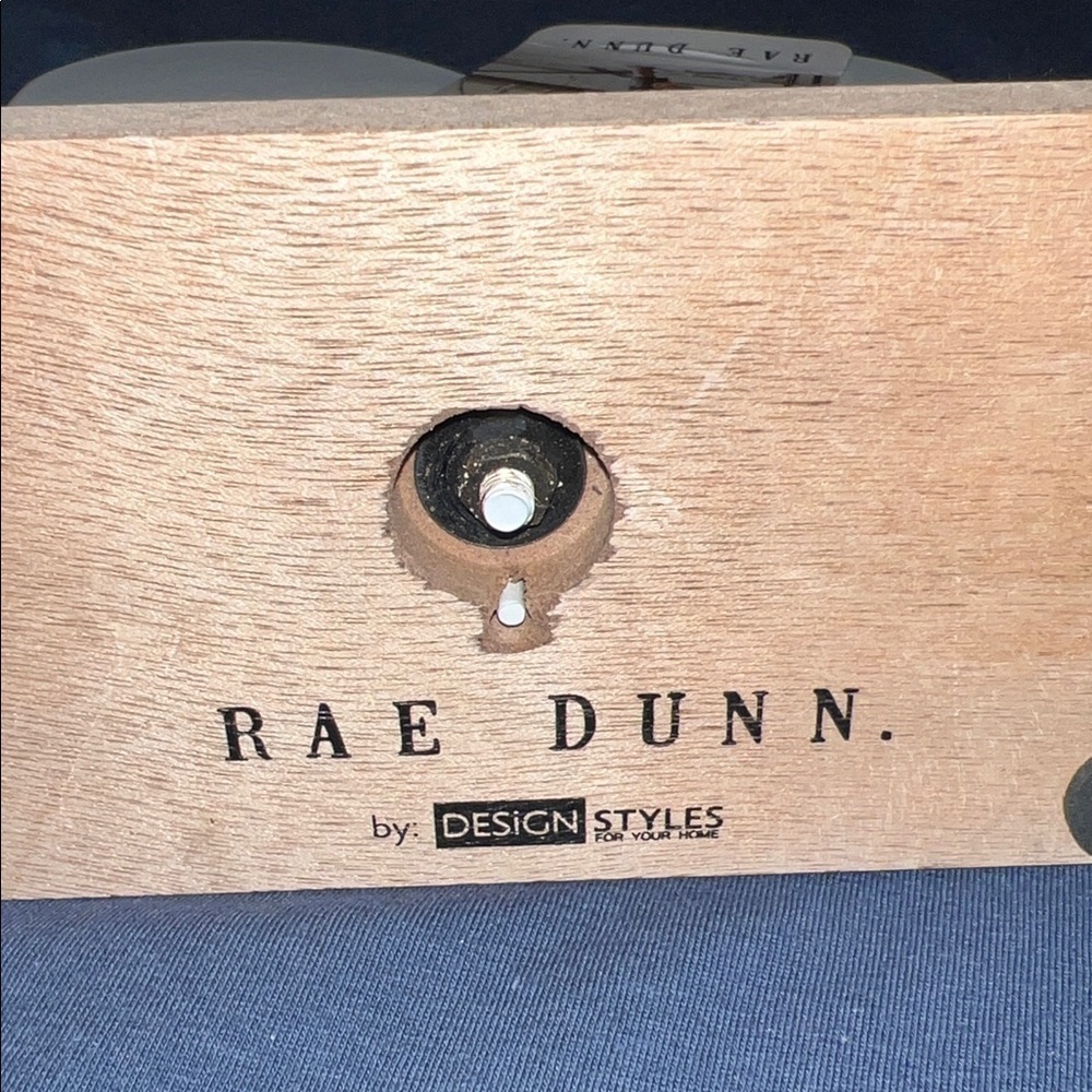 Rae Dunn White Heart with Red 'Boss Mom' - Picture 4 of 4